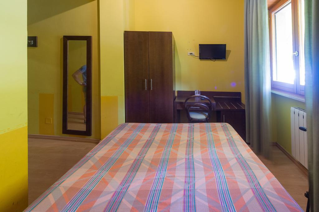 Hotel Del Camerlengo Fara San Martino Zimmer foto